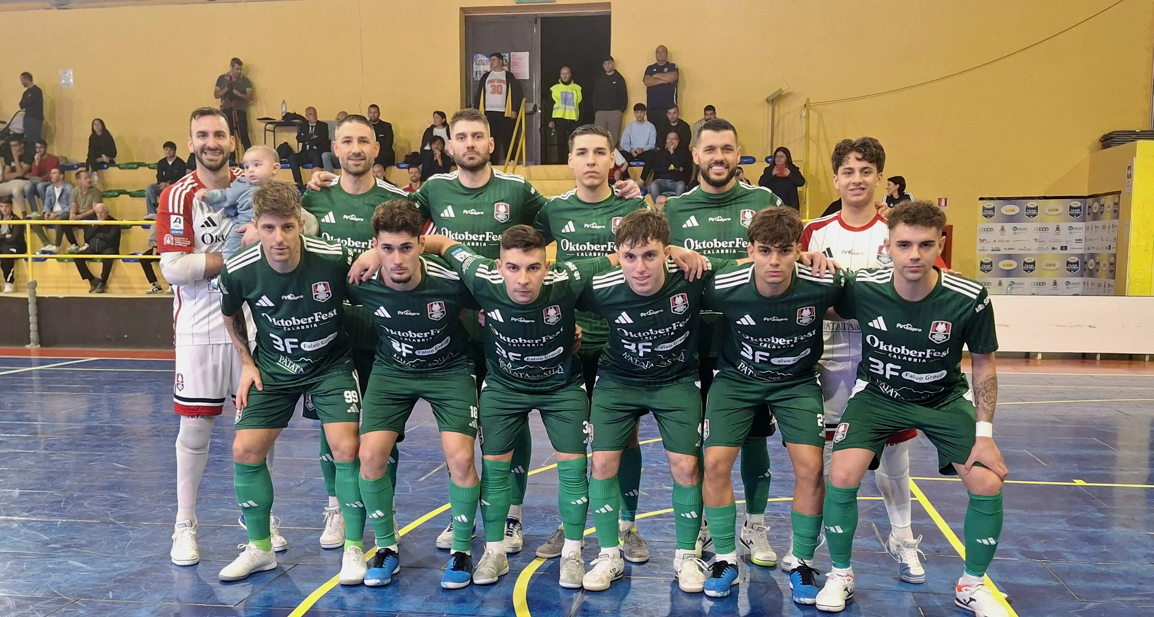 Futsal, la Pirossigeno Cosenza si prende il derby e vola ai sedicesimi di Coppa Divisione: Futura battuta 3-1\n