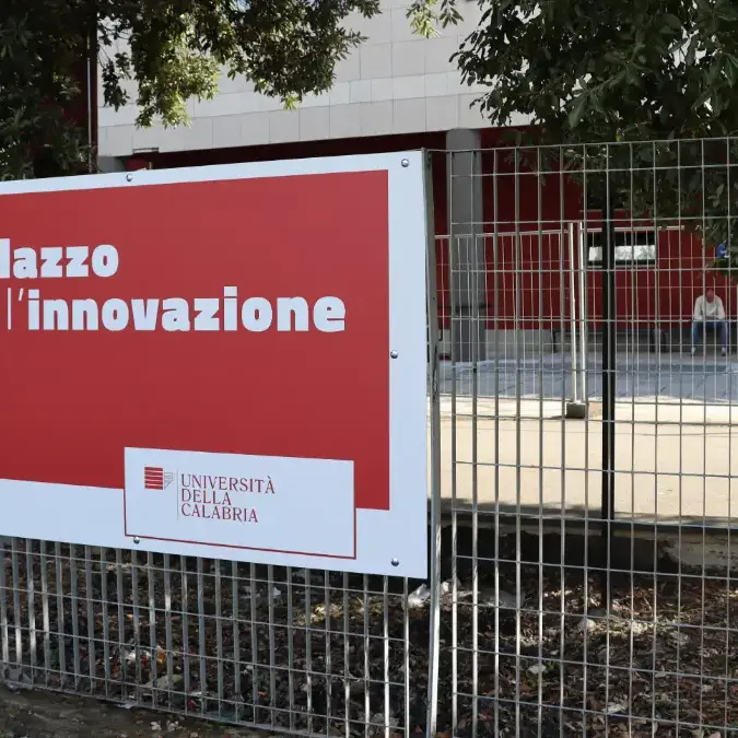 Ospiterà aziende innovative, startup e centri dedicati alla sostenibilità: l’Unical inaugura il Palazzo dell’Innovazione\n