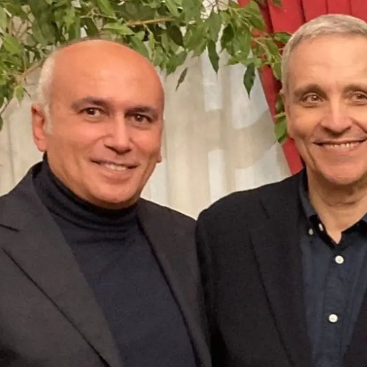 Maurizio de Giovanni presenta a Cosenza “L’orologiaio di Brest”\n