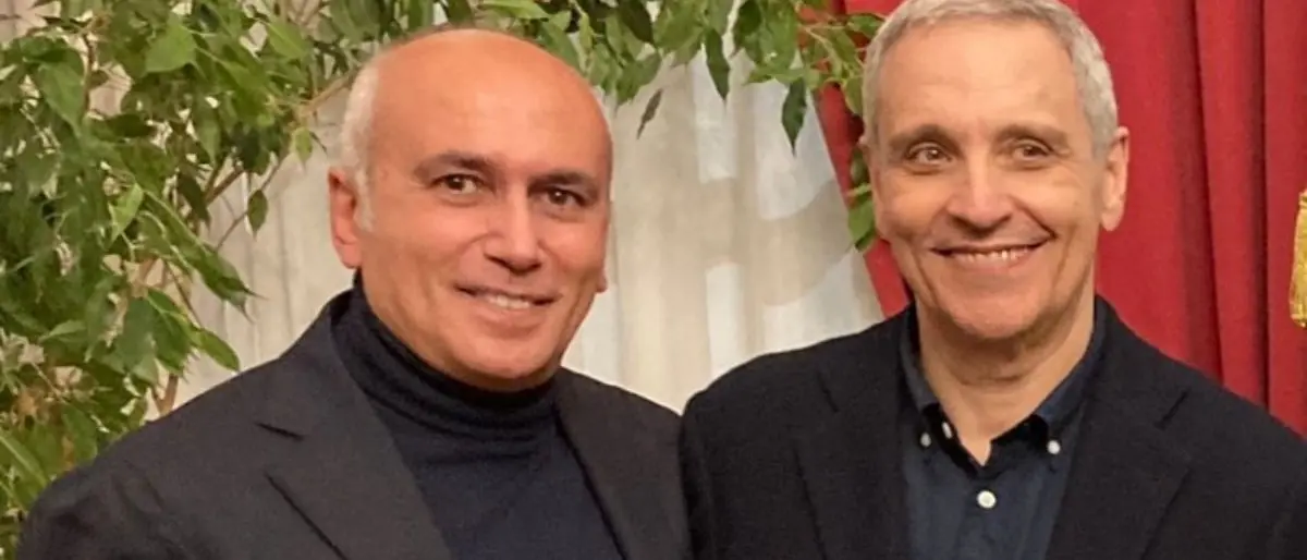 Maurizio de Giovanni presenta a Cosenza “L’orologiaio di Brest”\n