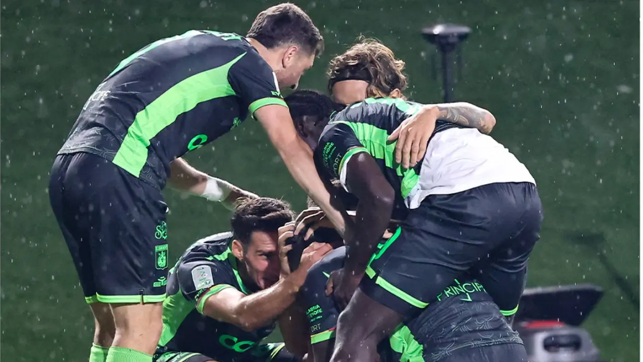 Il Catanzaro trova un’importante vittoria in rimonta a Mantova, a brillare è sempre Cisse: finale 1-3\n