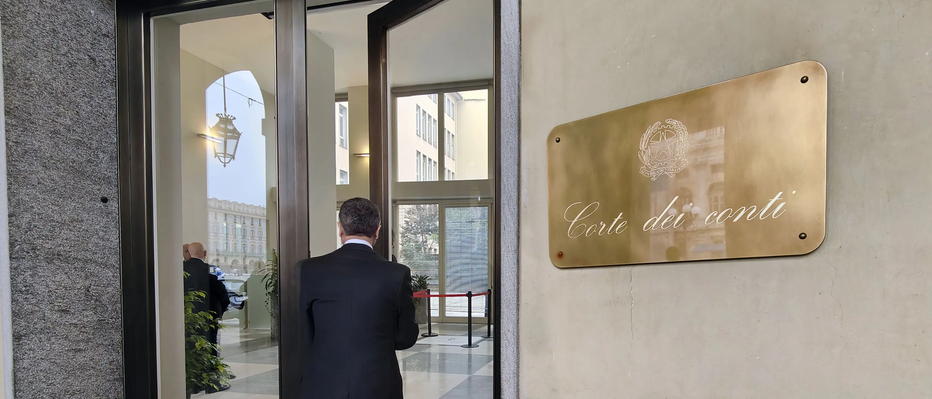 «Critiche siano rispettose dell’operato dei magistrati», la Corte dei conti interviene dopo le polemiche per il No al Ponte sullo Stretto