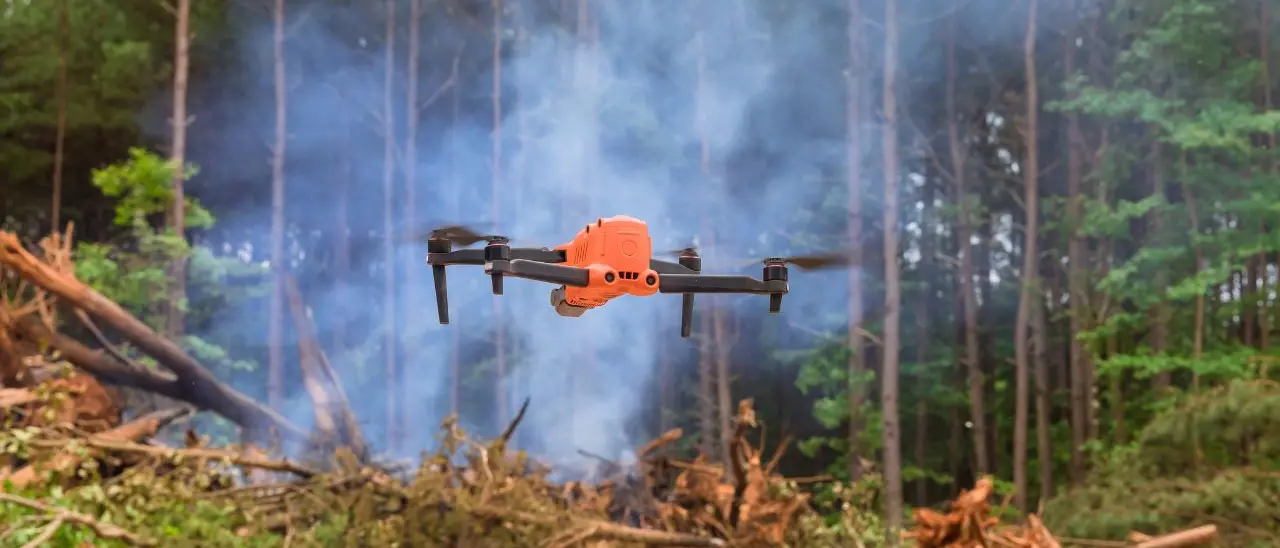 Droni e incendi in Calabria, Falcomatà: «Dati Effis\u00A0drammatici. Effetti teatrali di Occhiuto sono già svaniti»\n