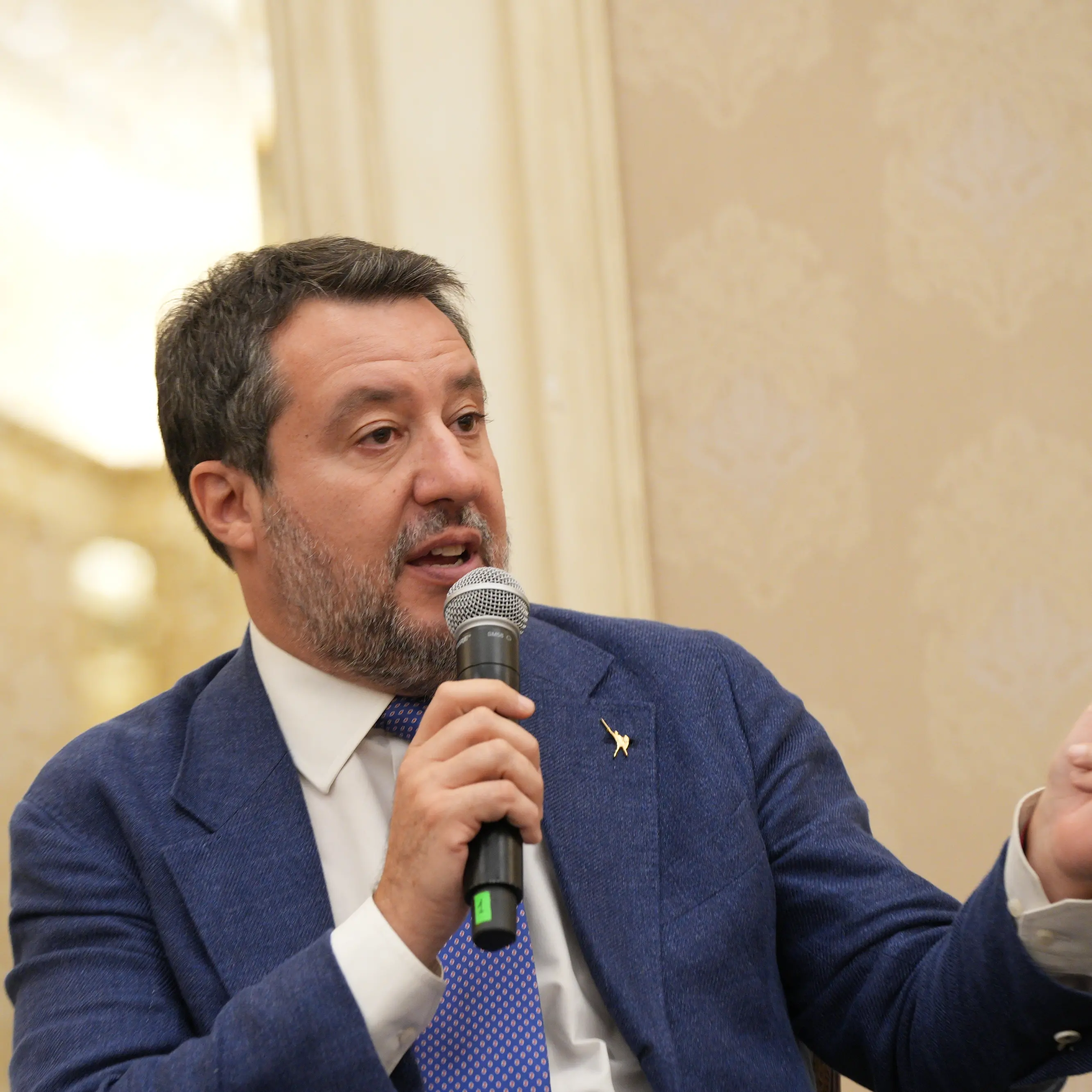 Ponte sullo Stretto, terminata la riunione di governo. Salvini: «Avanti compatti, risponderemo a Corte dei conti punto su punto»