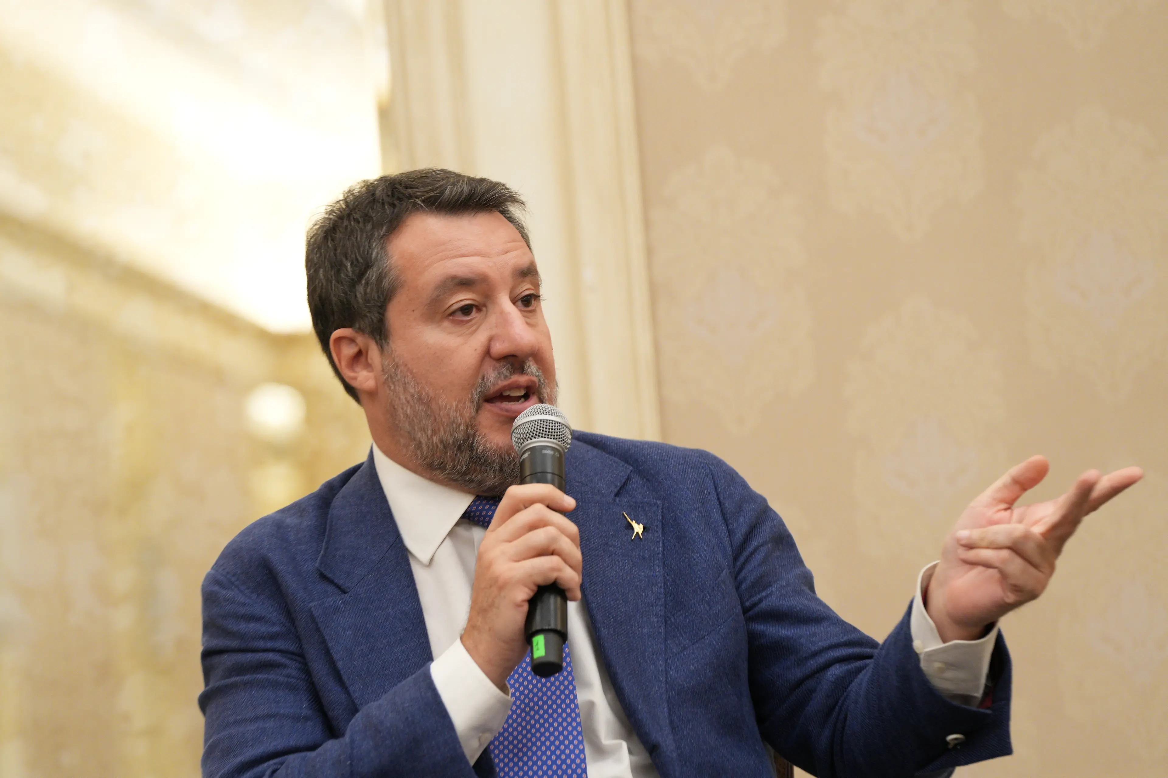 Ponte sullo Stretto, terminata la riunione di governo. Salvini: «Avanti compatti, risponderemo a Corte dei conti punto su punto»