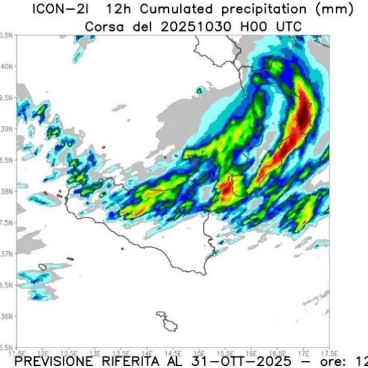 Allerta arancione sullo Ionio, i sindaci chiudono le scuole: ecco l’elenco dei comuni | LIVE\n