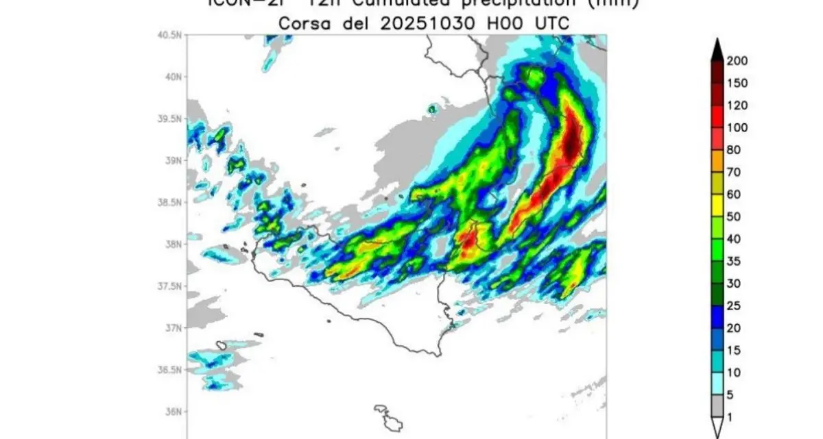 Allerta arancione sullo Ionio, i sindaci chiudono le scuole: ecco l’elenco dei comuni | LIVE\n