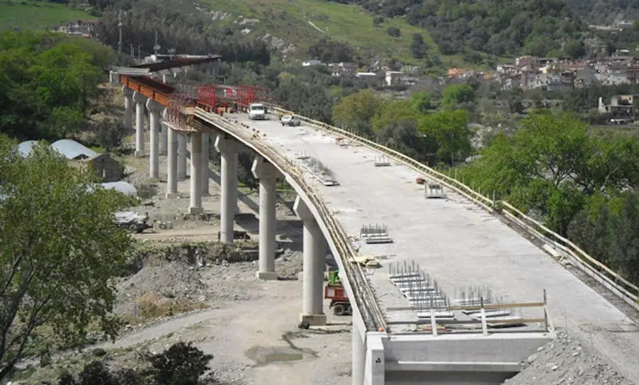 Ponte sullo Stretto, Sarica: «Si dia priorità alla Bovalino-Bagnara»