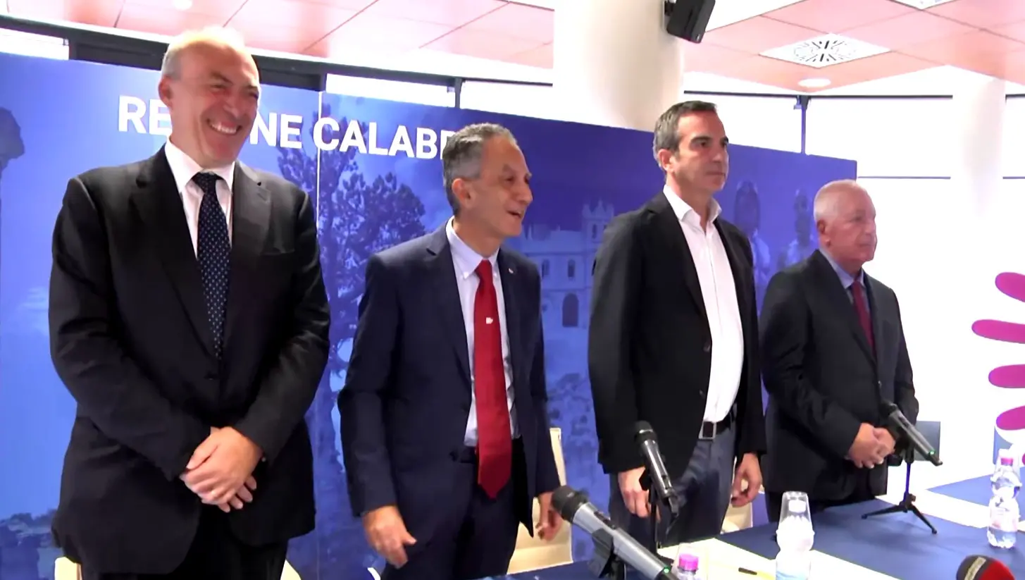 Nuovo ospedale di Cosenza, firmato l’accordo in Regione. Occhiuto: «Policlinico da 855 posti»