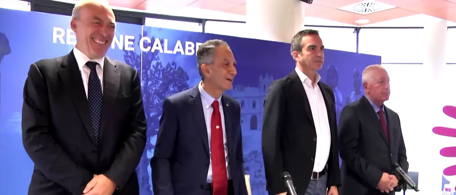 Nuovo ospedale di Cosenza, firmato l’accordo in Regione. Occhiuto: «Policlinico da 750  posti»