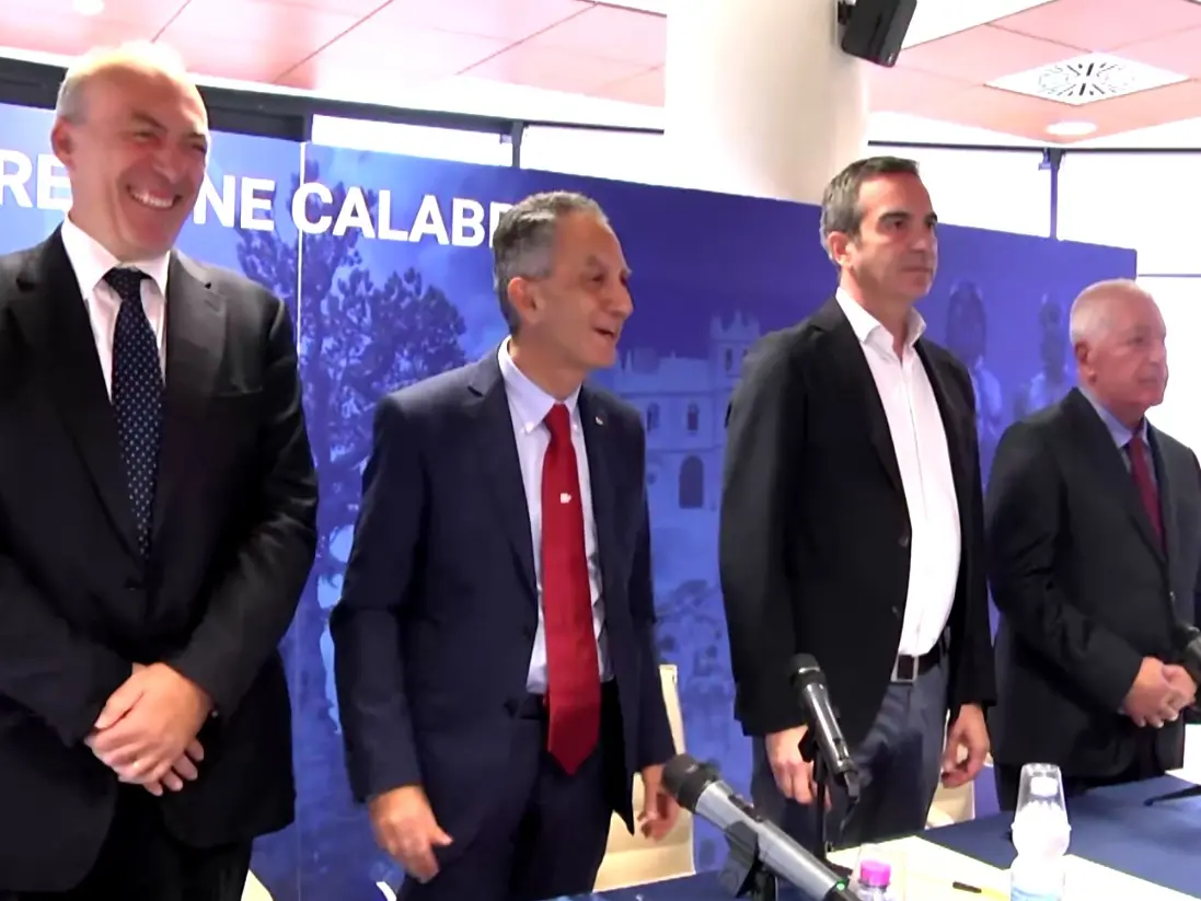 Nuovo ospedale di Cosenza, firmato l’accordo in Regione. Occhiuto: «Policlinico da 750 posti»