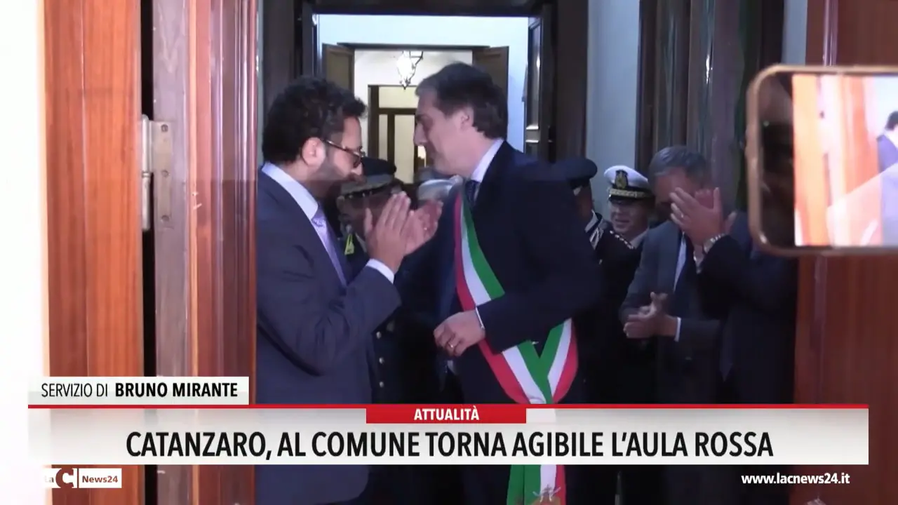 Catanzaro, al comune torna agibile l'aula rossa