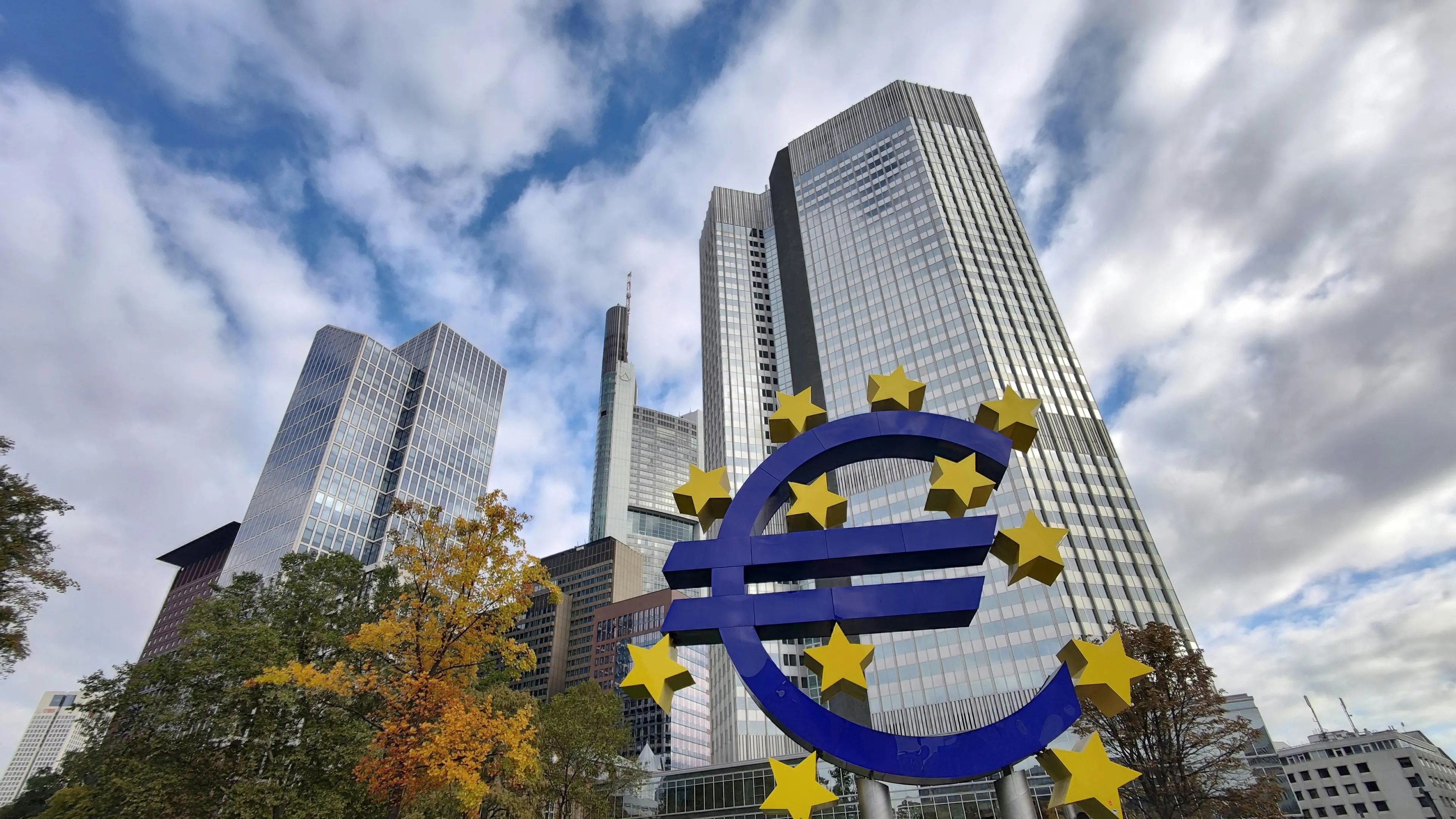 <p>Francoforte, la sede della Banca centrale europea</p>\\n