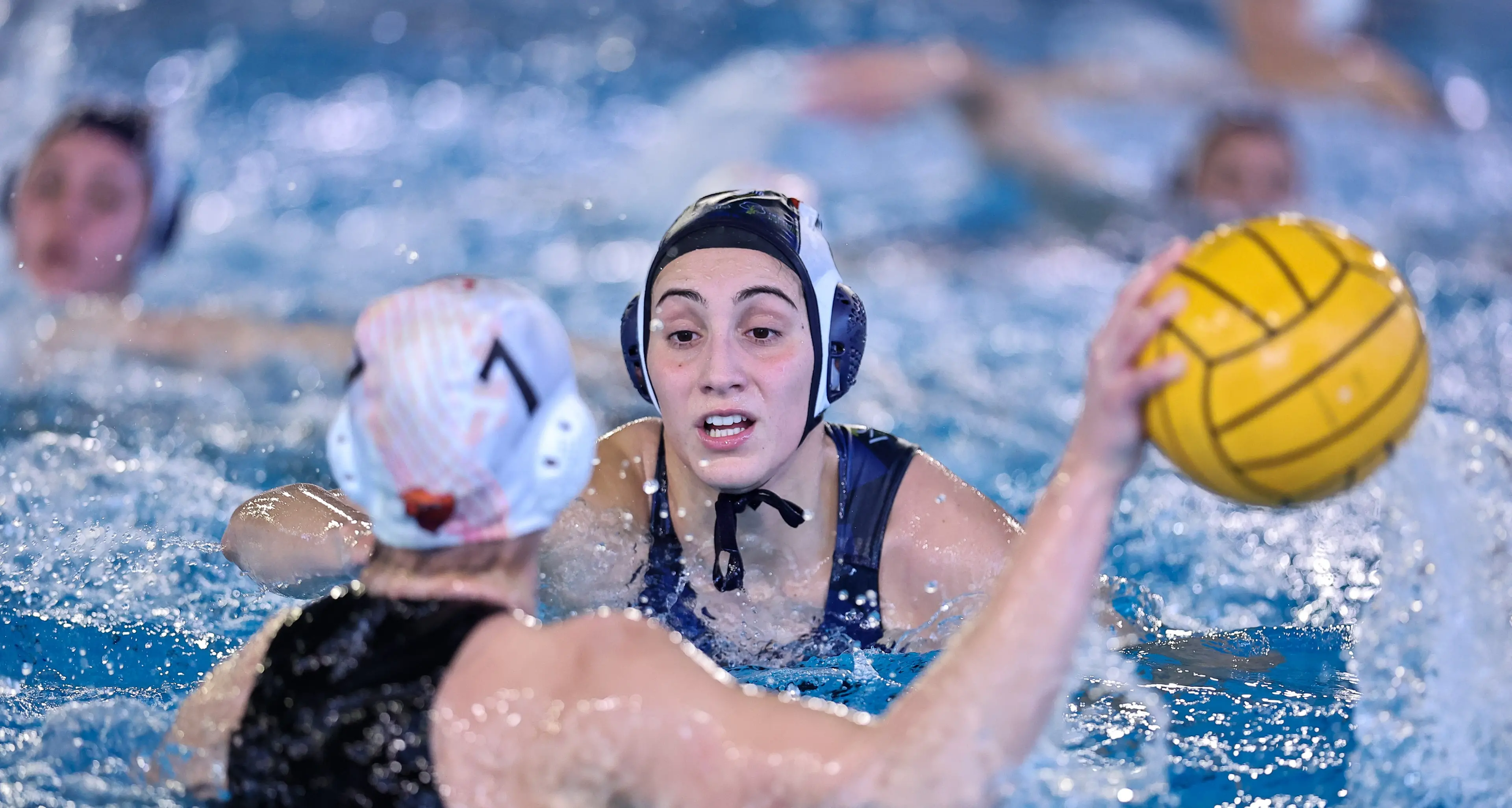 Pallanuoto, la Smile Cosenza torna a casa: sabato la sfida al Brizz Nuoto\n