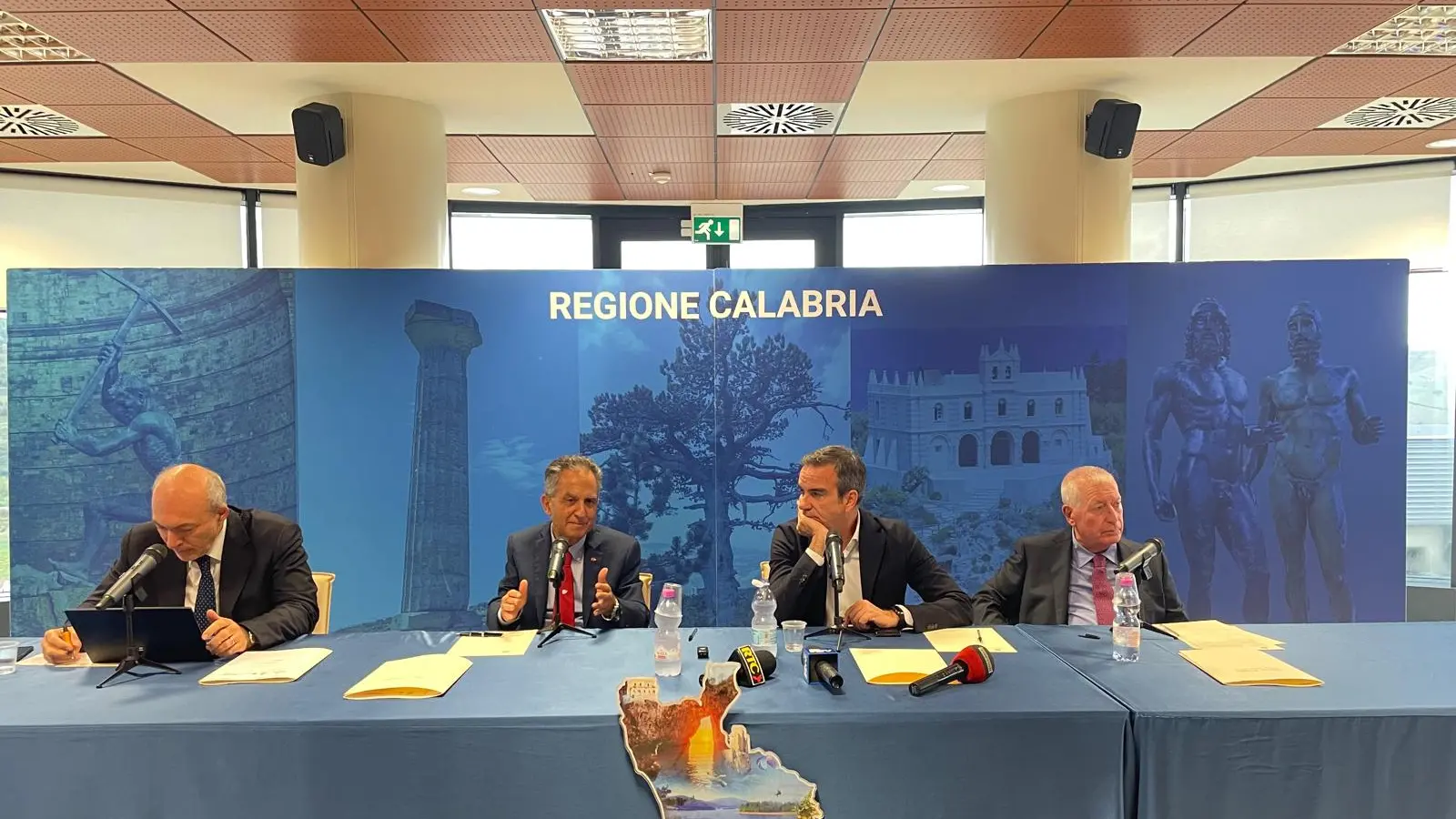 In Calabria uno degli ospedali più grandi del Sud: nasce il Policlinico dell’Unical, avrà 855 posti letto\n