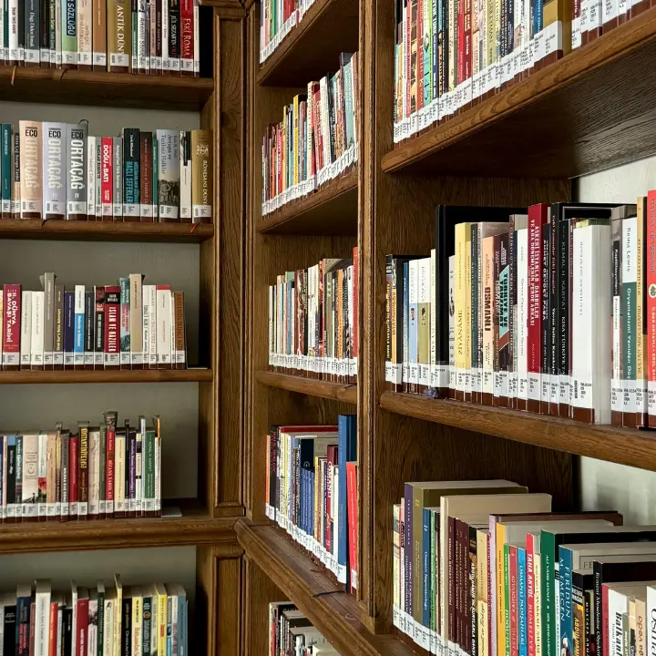 Il Ministero stanzia 30 milioni per le biblioteche: dalla Calabria arrivano 141 richieste di contributo