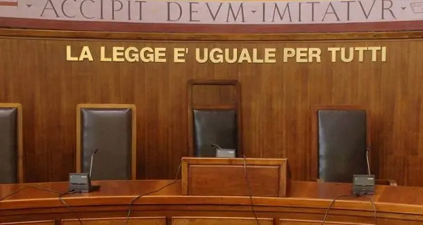 ‘Ndrangheta in Toscana, 8 condanne per usura e riciclaggio: l’inchiesta\u00A0partita dalla denuncia di un imprenditore