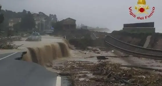 La tempesta di Halloween: dieci anni fa il ciclone che spazzò via ferrovie e ponti nella Locride