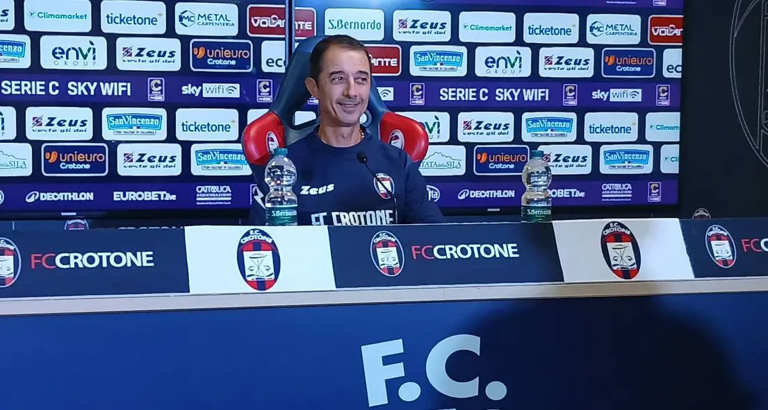 Verso Crotone-Trapani, Longo:\u00A0«Serve qualità e attenzione negli ultimi metri»\n