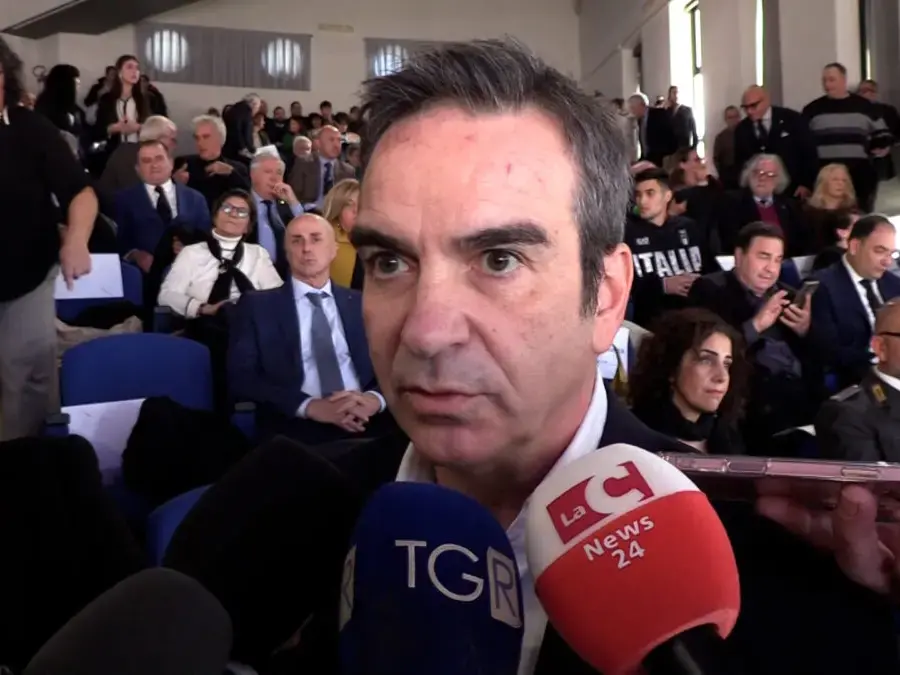 Giunta Calabria, tensione alle stelle e nomi in bilico: Occhiuto irritato e impantanato tra trattative e giochi di potere