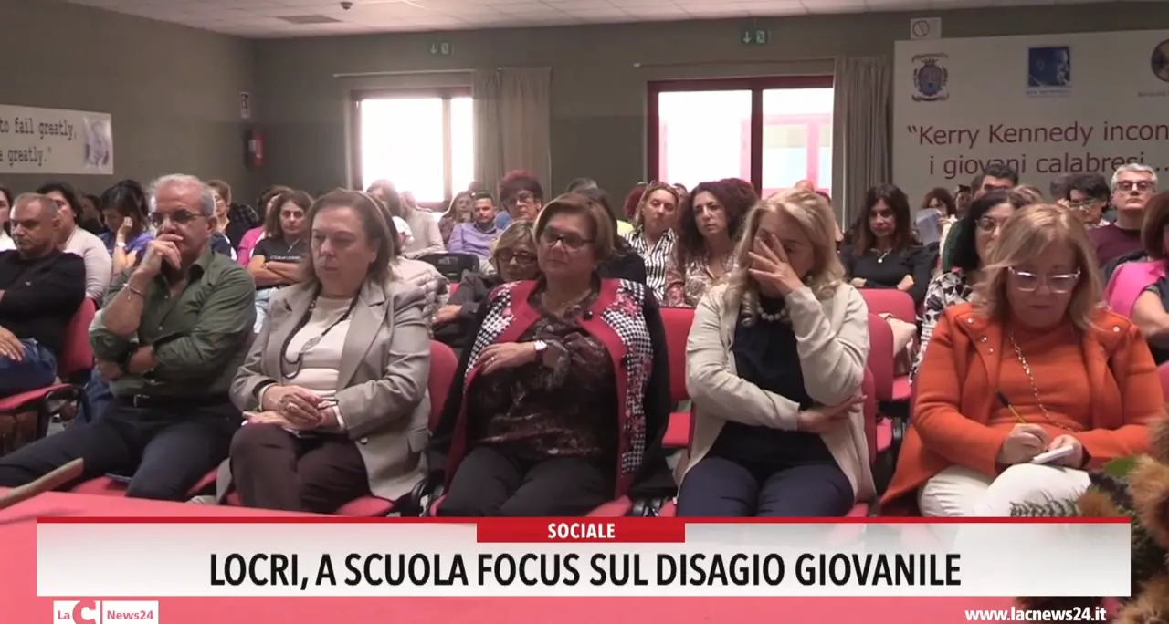 Locri a scuola focus sul disagio giovanile
