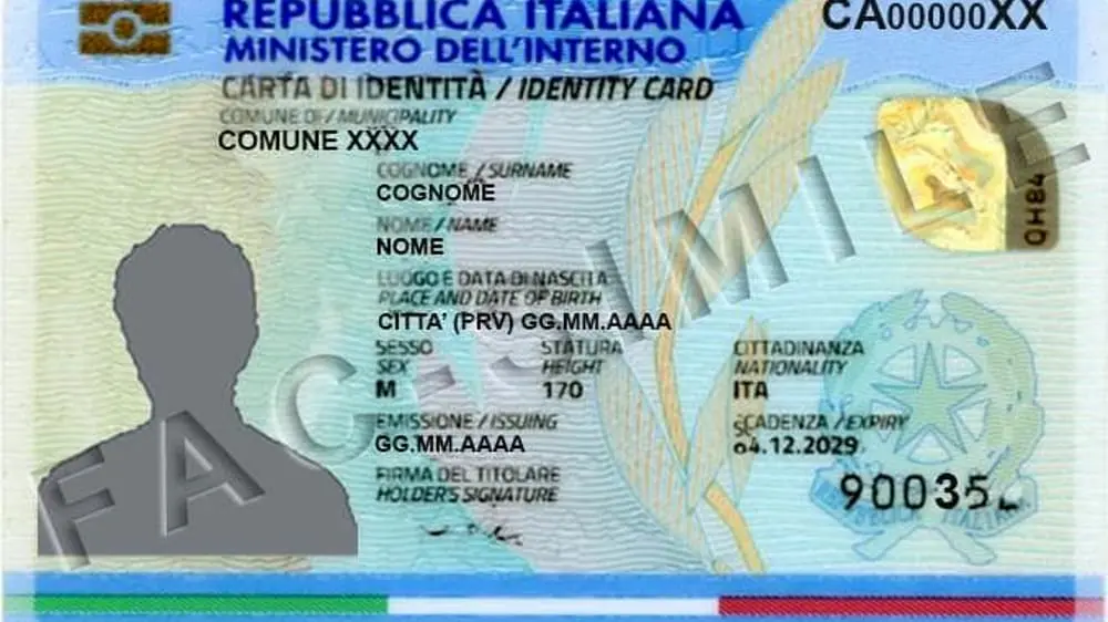 Cosenza, open day per la carta d’identità elettronica: dal 3 novembre appuntamenti straordinari senza prenotazione