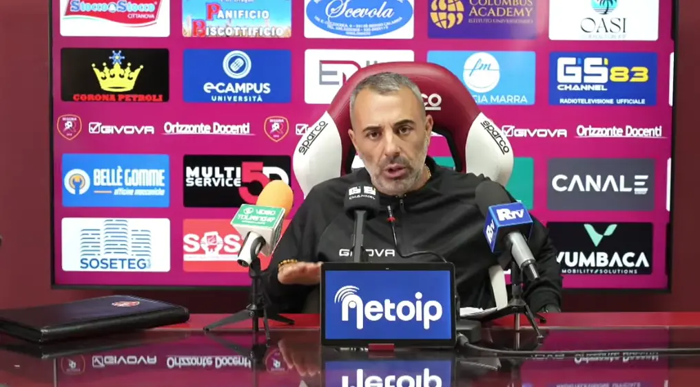 Verso Reggina-Nuova Igea Virtus, Torrisi: «Non è gara da dentro o fuori, lotteremo fino all’ultimo secondo»\n