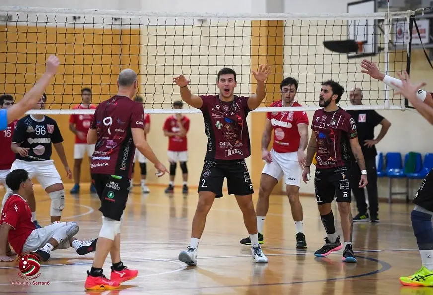 Volley\u00A0reggino, l’Amaro Dhelios cerca riscatto a Bagnara: trasferta insidiosa per i ragazzi di Daquino\n