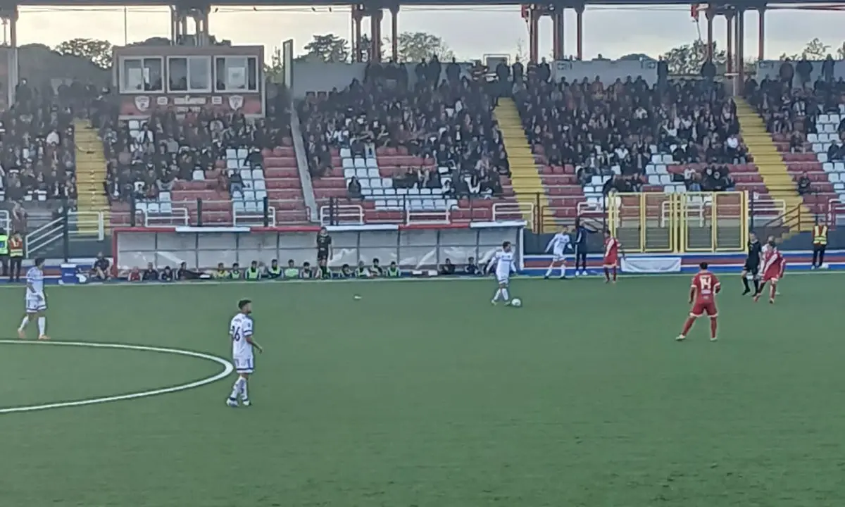 Team Altamura-Cosenza finisce in parità (1-1). Ma l’arbitro annulla un gol regolare a Florenzi\n