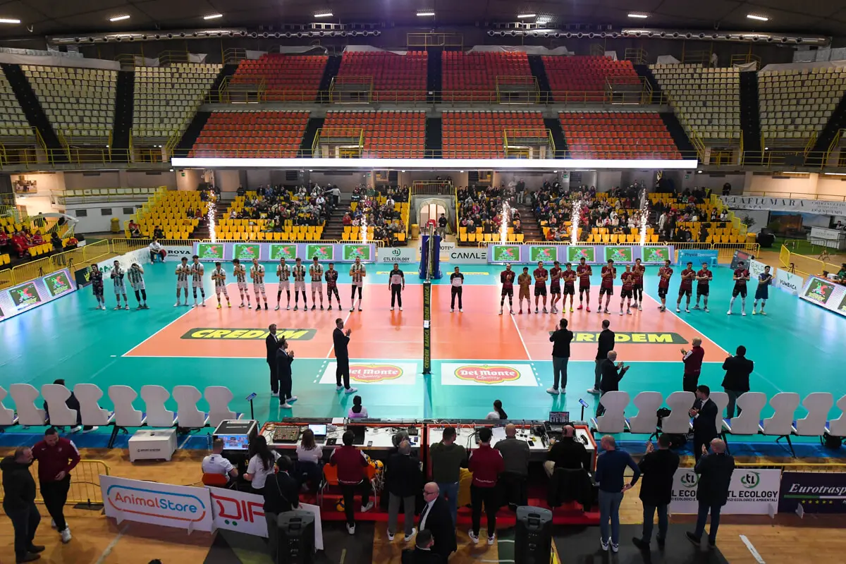Domotek Volley, tutto pronto per l’esordio:\u00A0domenica alle 18\u00A0al PalaCalafiore\n
