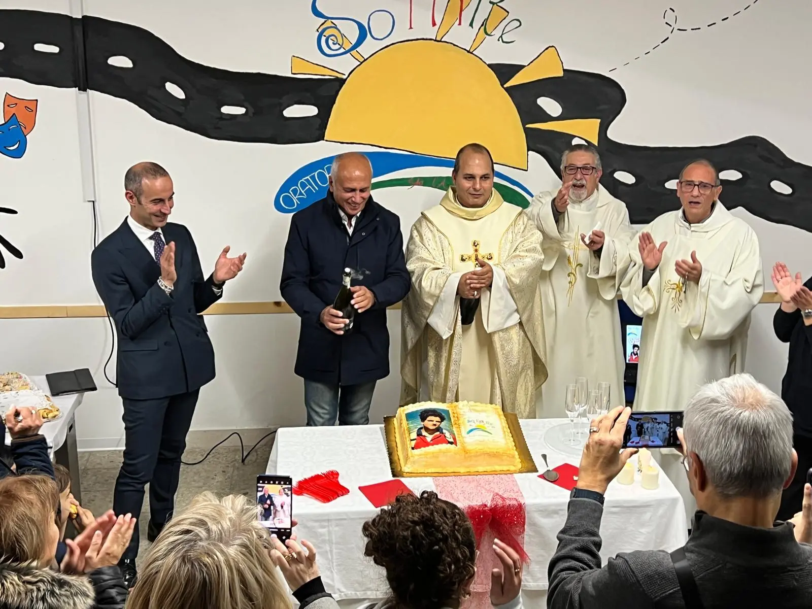 Cosenza,\u00A0a Serra Spiga nasce il nuovo oratorio: «Rigenerare i luoghi, ma anche la comunità»\n