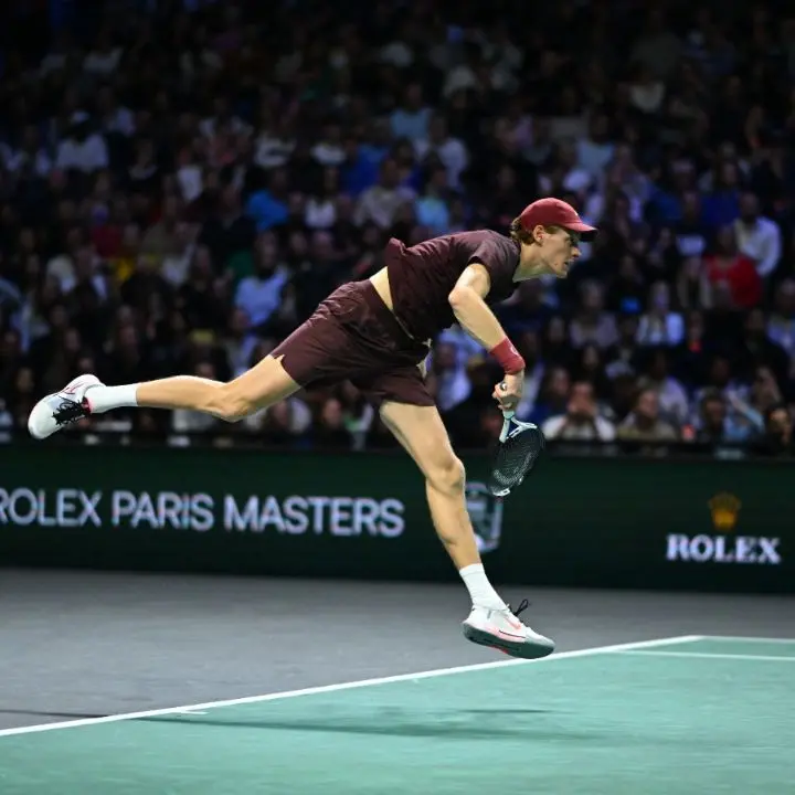 Sinner conquista il trono a Parigi e torna numero uno al mondo\n