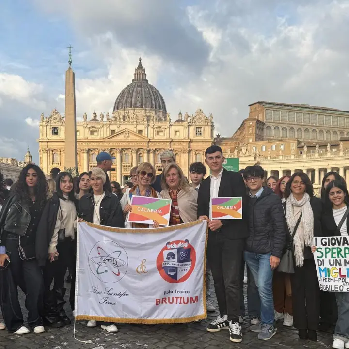 Dalla Calabria al Vaticano: l’entusiasmo delle Consulte studentesche al Giubileo del mondo educativo\n