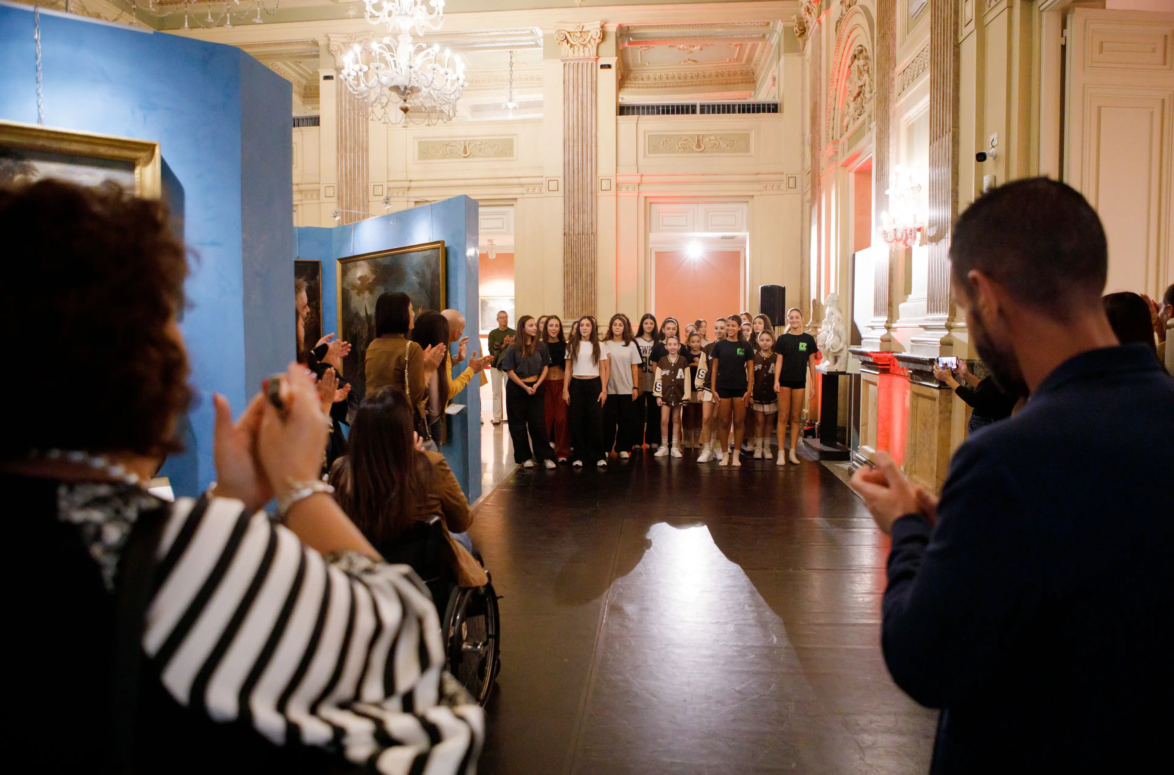 Reggio,\u00A0«Dialoghi di danza»:\u00A0emozioni in movimento alla Pinacoteca Civica\n