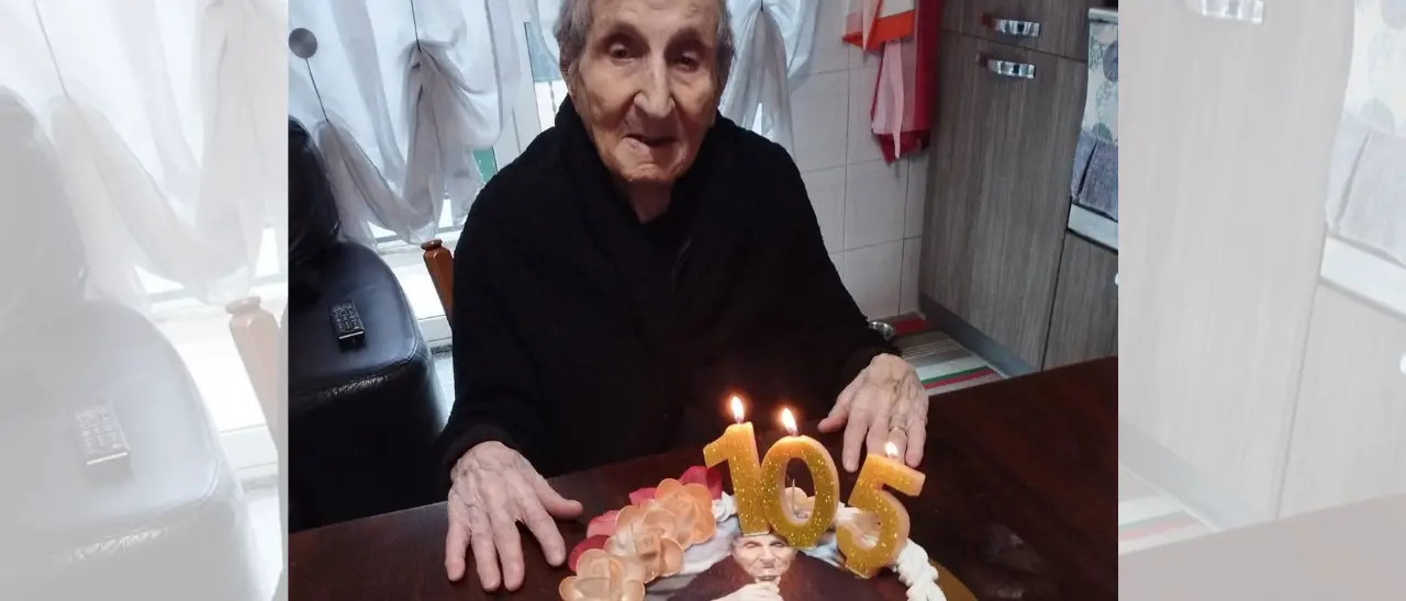 San Calogero in festa per i 105 anni di Cecilia Massara:\u00A0«Il segreto per una vita tanto lunga? Mi guardo dal mangiare»