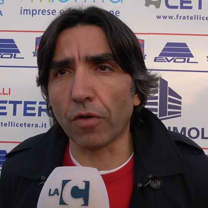 Rossanese, Abbruzzese duro dopo il ko col Trebisacce: «Prestazione vergognosa, i colpevoli sono i giocatori»\n