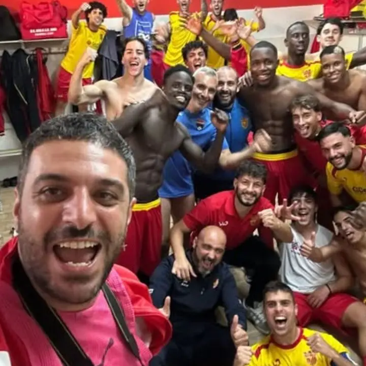 Eccellenza, l'Isola Capo Rizzuto corre forte ed entra in zona play off. Gregorace: «Stiamo facendo buon calcio»\n