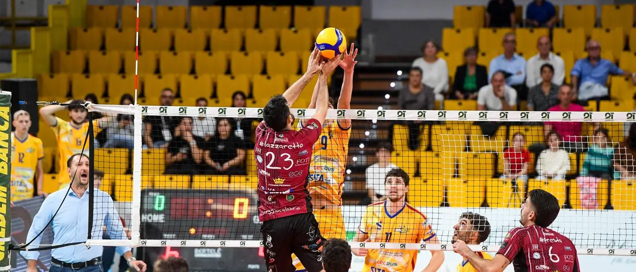 Domotek: non basta un pubblico da sogno, passa Castellana al quinto set\n