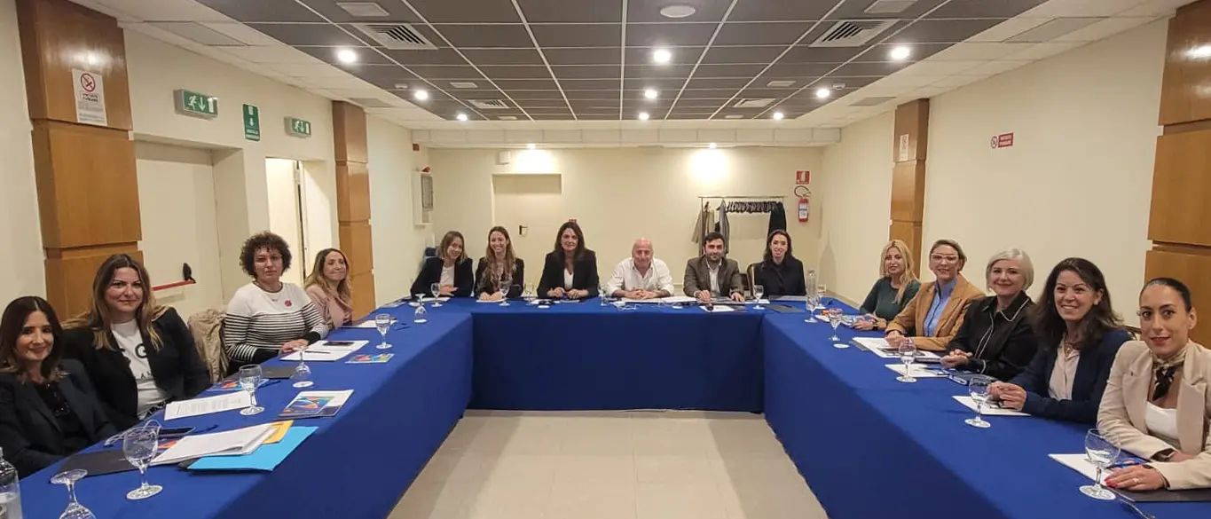 Caronte & Tourist: più donne assunte e più inclusione. Presentati i risultati\u00A0al Comitato Paritetico sulle Pari Opportunità\n