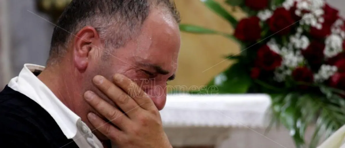 Filippo Ceravolo, 14 anni di dolore e battaglie. Il padre Martino: «Il vero ergastolo lo scontiamo noi familiari»\n