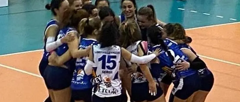 Marpesca Lory Volley Pizzo cede 0-3 al Palarcobaleno contro la capolista Orlandina che conferma il primato\n