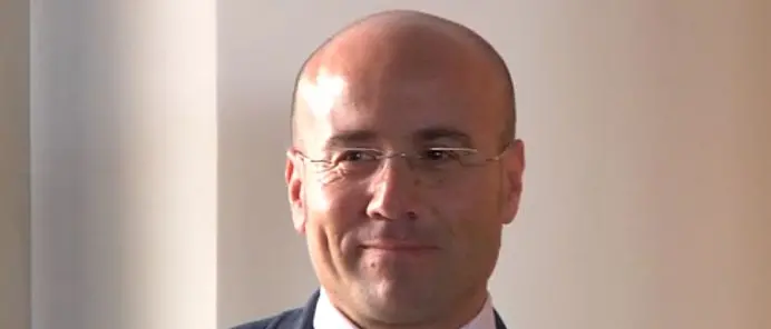 Erosione e abusivismo sul litorale domizio, sequestrati dieci immobili a Castel Volturno\n