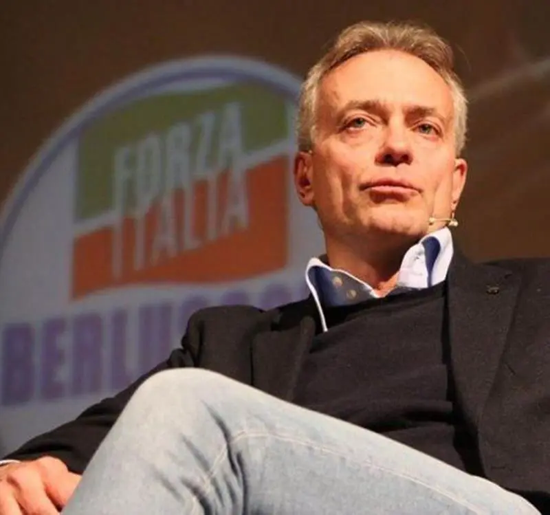 Gallo: «Non ci piangiamo più addosso, la Calabria ora si fa valere. Colpito troppo il settore della cannabis light»\n