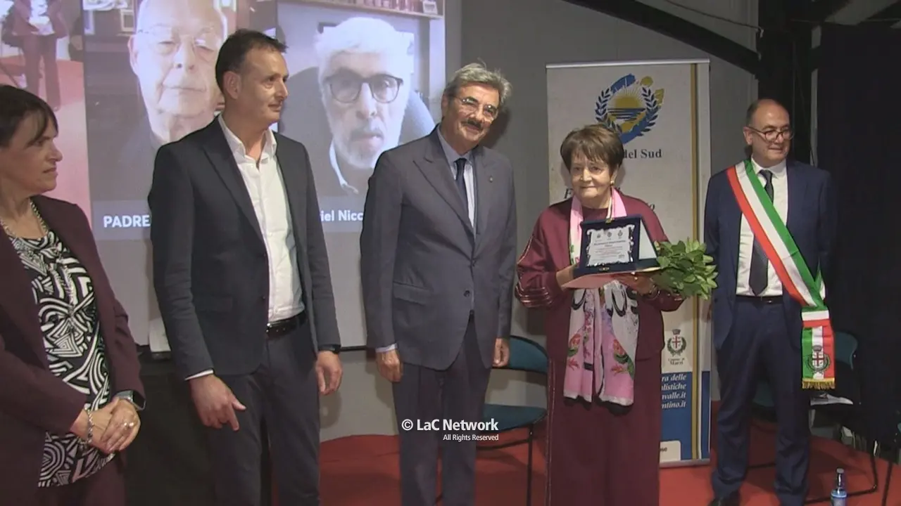 “Luce del Sud”, premiati i rettori calabresi Greco e Aiello