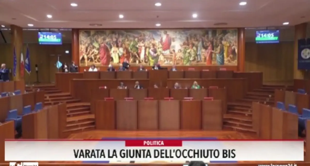Varata la giunta dell'Occhiuto bis