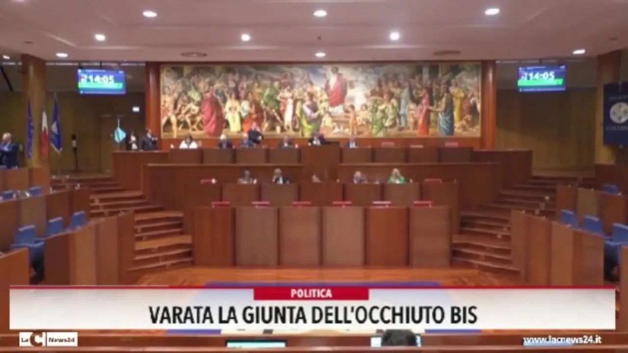Varata la giunta dell'Occhiuto bis