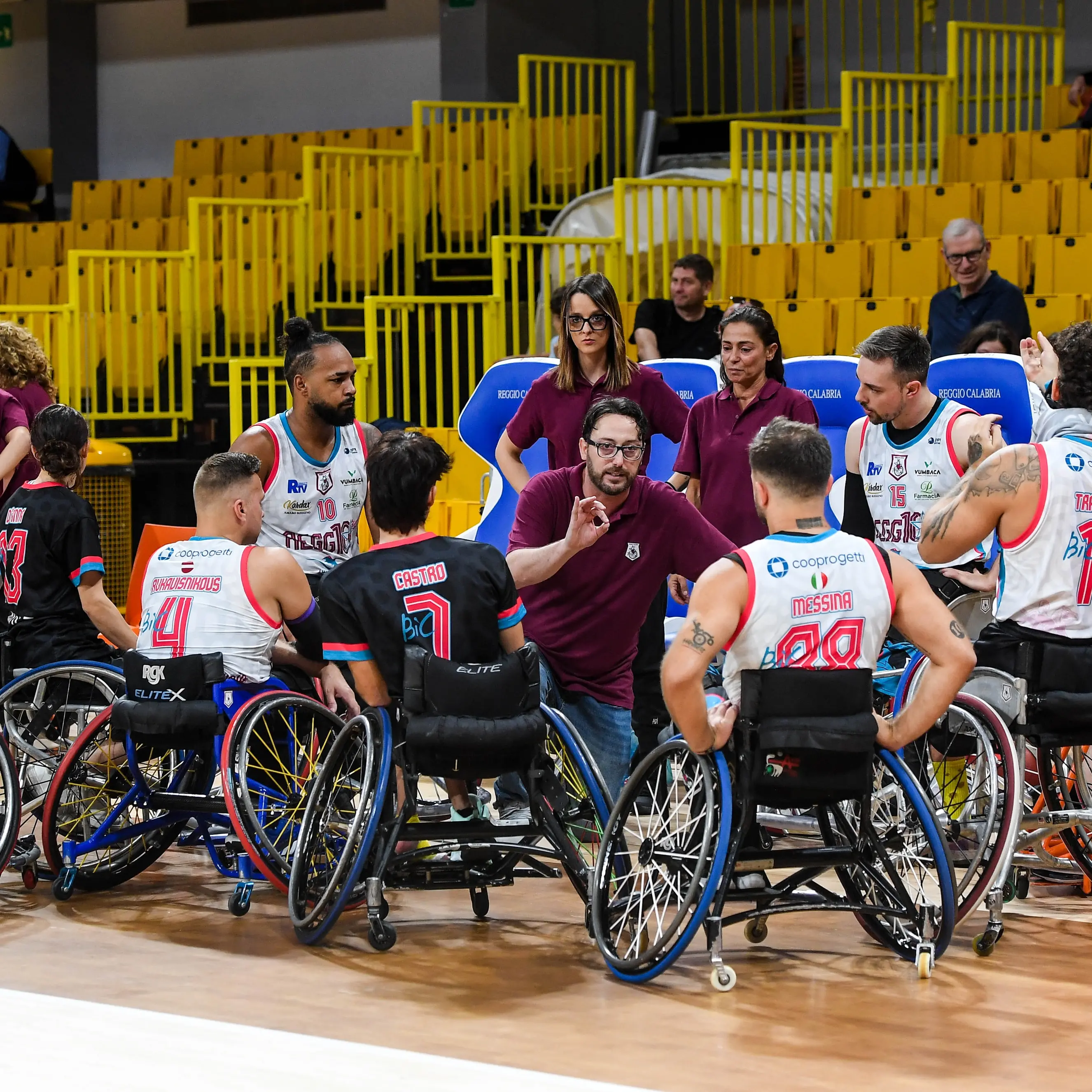 Esordio amaro per la Reggio Bic, coach Cugliandro: «Troppi errori al tiro, ora testa a Bergamo»