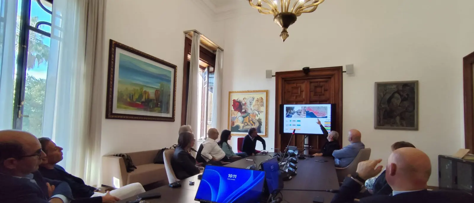 Reggio Calabria, a Palazzo San Giorgio il tavolo tecnico con l’ecologo Salvador Rueda per il masterplan cittadino\n