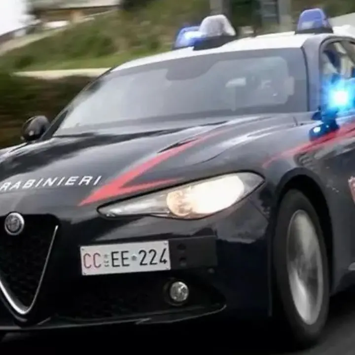 Finti\u00A0carabinieri truffarono due anziani a San Mauro Marchesato\u00A0facendosi consegnare denaro e oro: denunciati\n