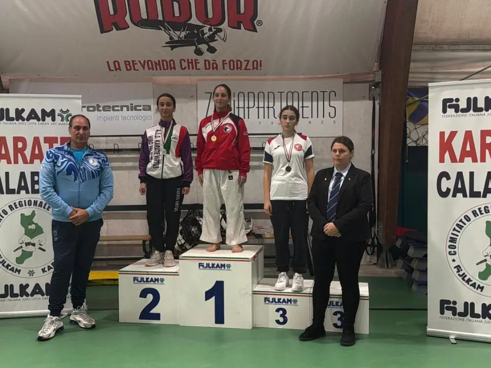 Karate, Virtus Vibo in evidenza: Ilaria Primavera e Giorgia Crigna qualificate ai Campionati italiani Juniores Fijlkam